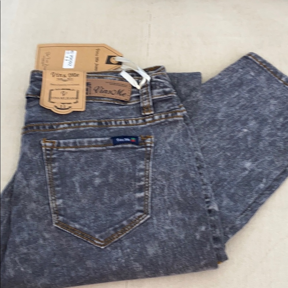 Stonewashed skinny jeans